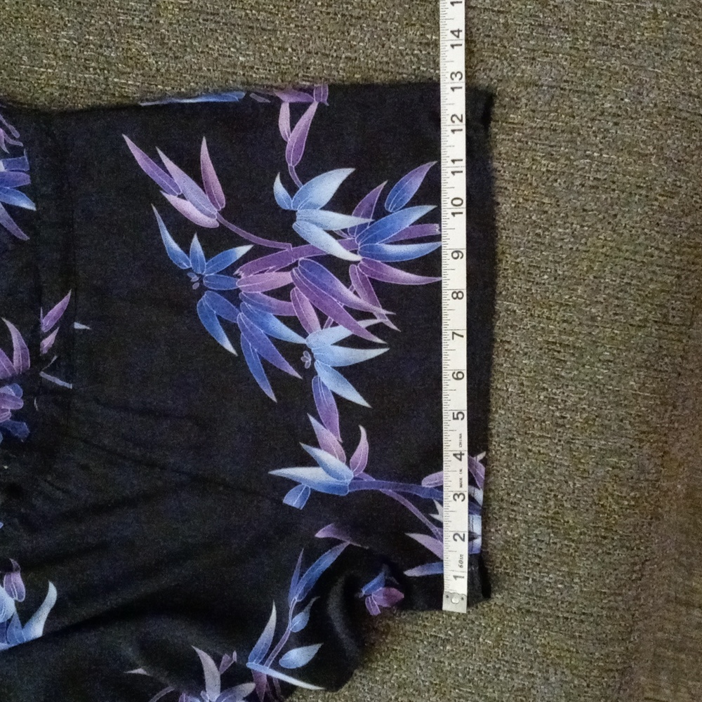 🆕️ 💜HTF Rails💜 - Riley Navy/Purple Wisteria Print Romper - Picture 13 of 14